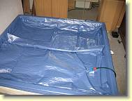 IMG_0120 * kann das Wasserbett aufgebaut und bef�llt werden * 3072 x 2304 * (3.1MB)